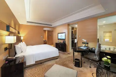 Crowne Plaza Xian by IHG - 38