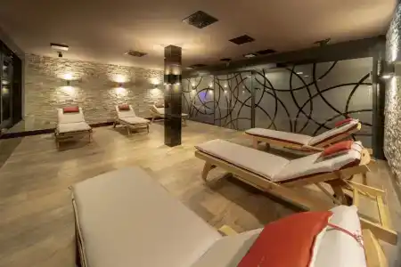 Wellness Astra - 2