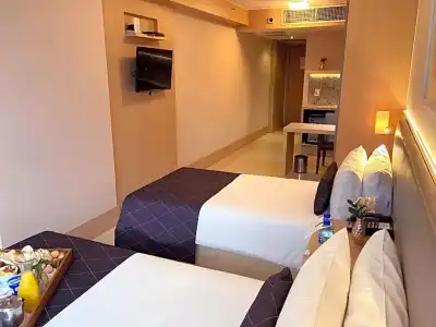 Cullinan Hplus Premium - 80