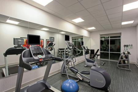 Holiday Inn Express & Suites Anaheim Resort Area by IHG - 26