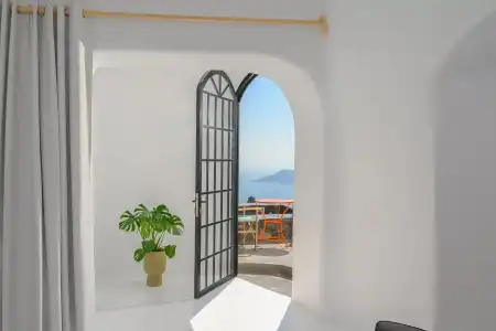 Sophia Luxury Suites - 118