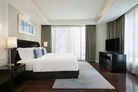 Dusit Suites Ratchadamri, Bangkok - 3