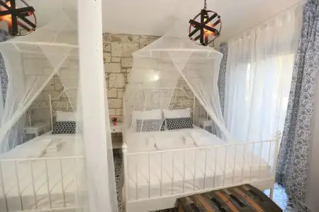 Muhit Alacati Butik Otel - 2