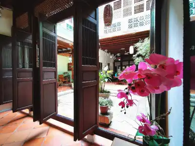 East Indies Mansion - 20