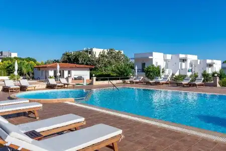 W Suites by Estia - 39