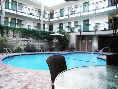 Dunes Inn - Wilshire - 16