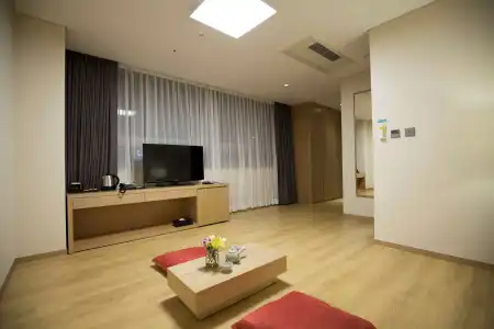 Best Western Haeundae - 28
