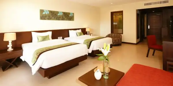 The Heritage Pattaya Beachfront Resort - 8