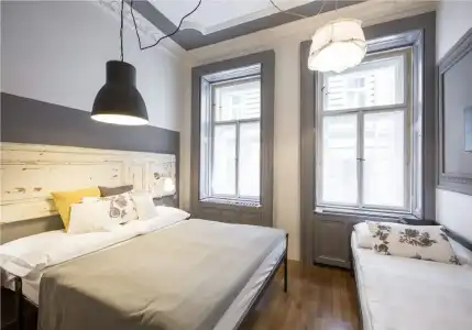 Sophie's Hostel - 75