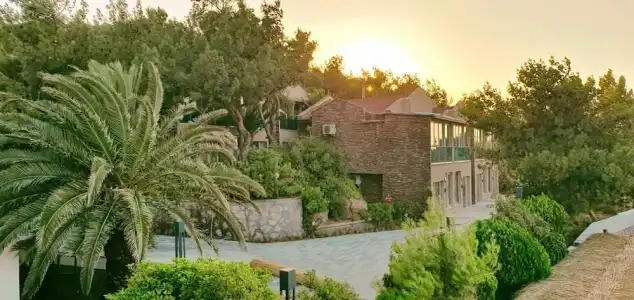 Ivy Sailing Resort - 0