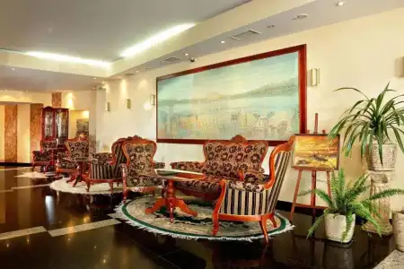 Anna Palace - 16