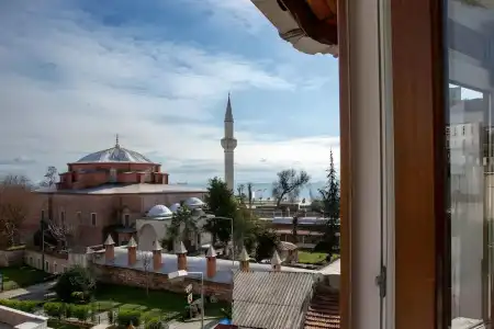 Sofia Corner - 119
