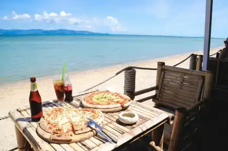 O Sole Mio Beachfront Resort - 11