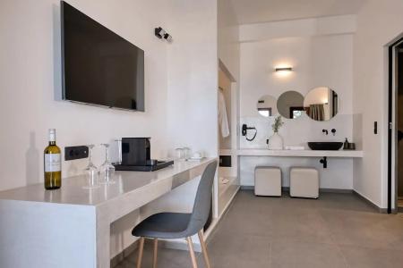 Splendour & Suites - 277