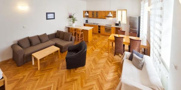 Charles Bridge Apartments - 12
