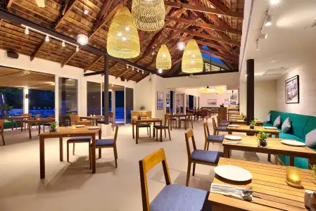 Outrigger Khao Lak Beach Resort - 16