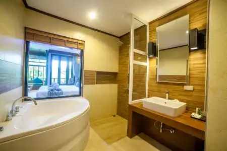 Phi Phi Don Chukit Resort - 31