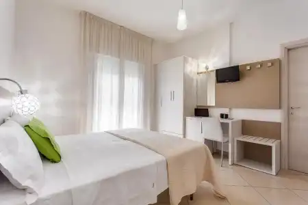 Anastasi - 29