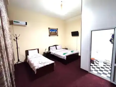 World Guest House - 88
