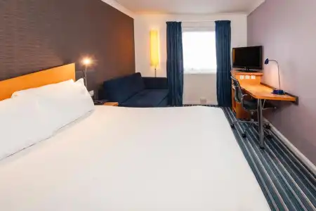 Holiday Inn Express Bristol - Filton by IHG - 2