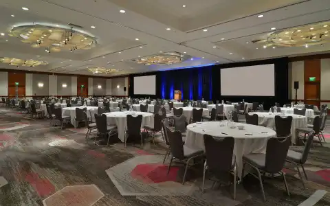 Loews Hollywood - 42