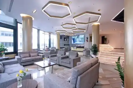 The Hive - 36