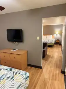 Blue Bonnet Suites Extended Stay Lubbock, Texas - 79
