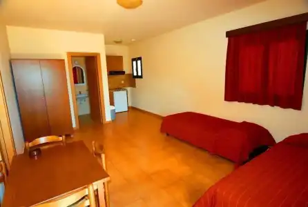 Dia Apts - 4