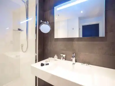 Mercure Brussels Centre Midi - 70