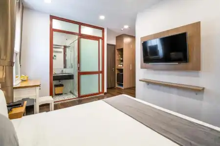 Emerald Central - 38