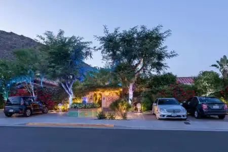 Lucille Palm Springs - 2