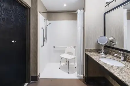 Best Western Premier Freeport Inn Calgary Airport - 8