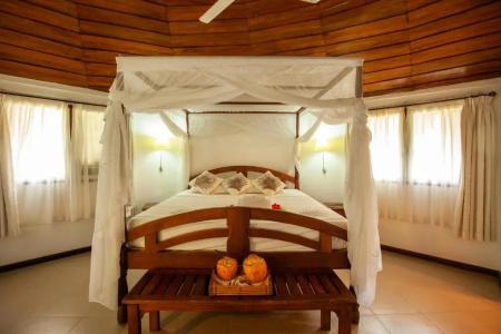 Cote d'or Lodge - 120