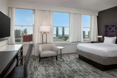 Courtyard by Marriott San Diego Downtown - 3