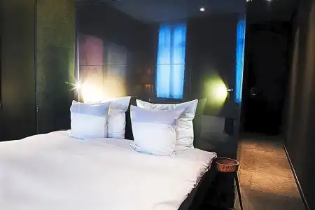 Les Nuits - 49