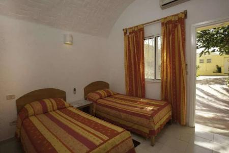 Samira Club - Caters to Couples - 37