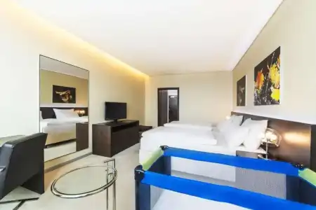NH Bratislava Gate One - 54