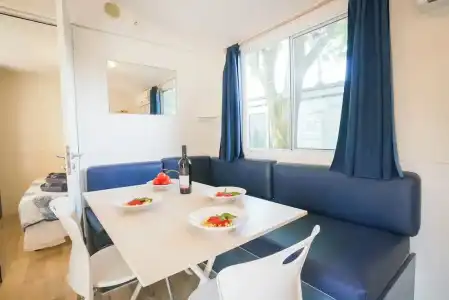Happy Camp Mobile Homes in BalatonTourist Füred Camping & Bungalows - 17