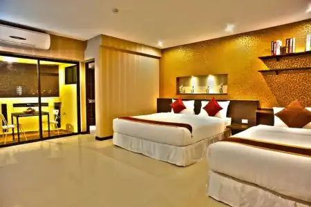 Chateau de Sukhumvit - 61