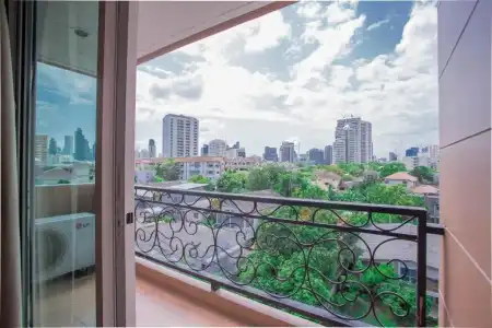 Greenview Ekkamai10 Residence - 48