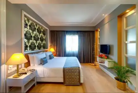 Kenilworth, Kolkata - 62