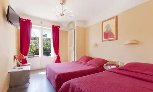 Hôtel Le Petit Château - 5
