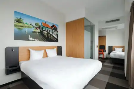 easyAmsterdam Zaandam - 54