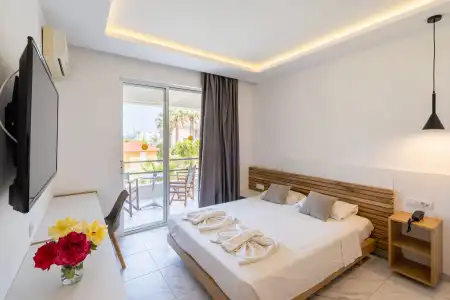 Lardos Bay - 1