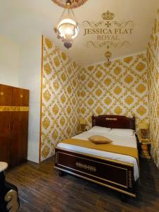 Jessica Flat - 104
