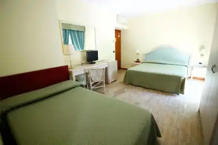 Siesta - 28