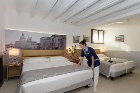 Unahotels Ala Venezia - Adults Only - 22