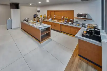 City Express Plus by Marriott Mérida - 29