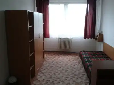 Akadémia - 1