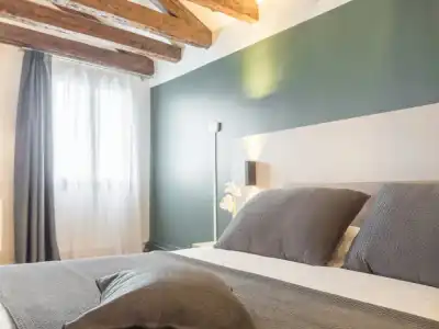Grand Canal Suites - 25